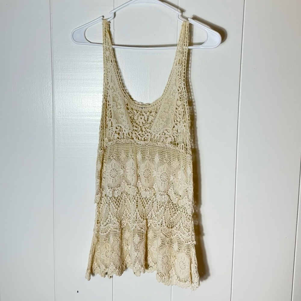 Forever 21 Cream Lace Tank Top